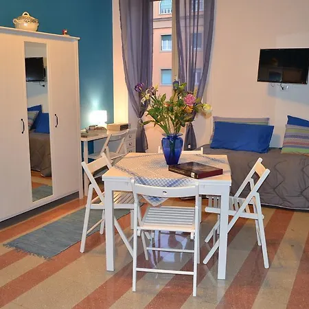 Apartment Casa Di Vesta Rome